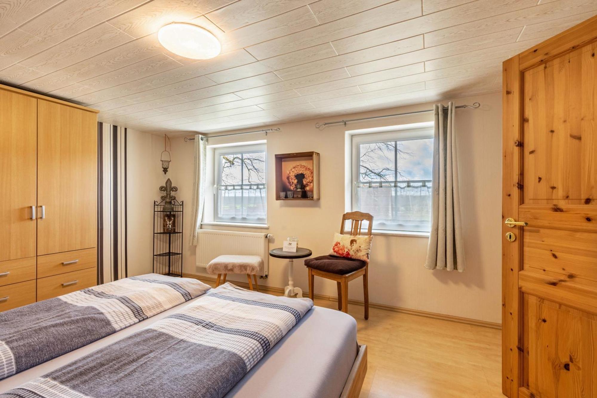 Ferienhaus Em Biehl Frankenhofen Екстериор снимка